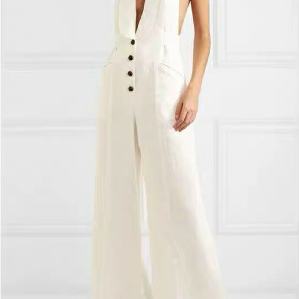 Gorgeous jumpsuit!